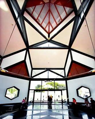 贝聿铭先生设计的苏州博物馆